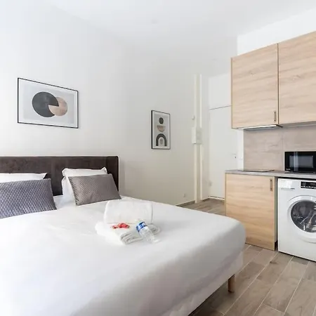 Ballu Place De Clichy Cosy Studio Paris Exterior photo
